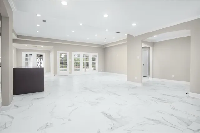 $724,219 | 10710 Russett Drive, Houston, TX 77042