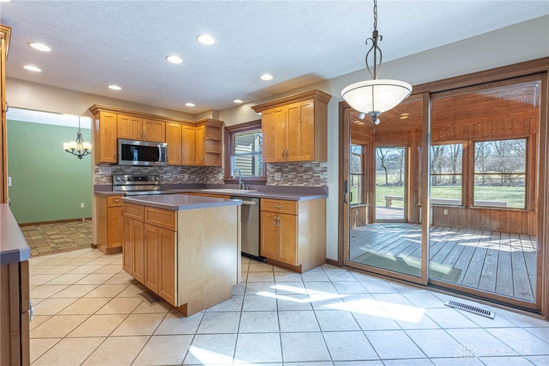 3997 Willowcrest Road Beavercreek, OH 45430 - Photo 13 of 48 Gallery Image 13