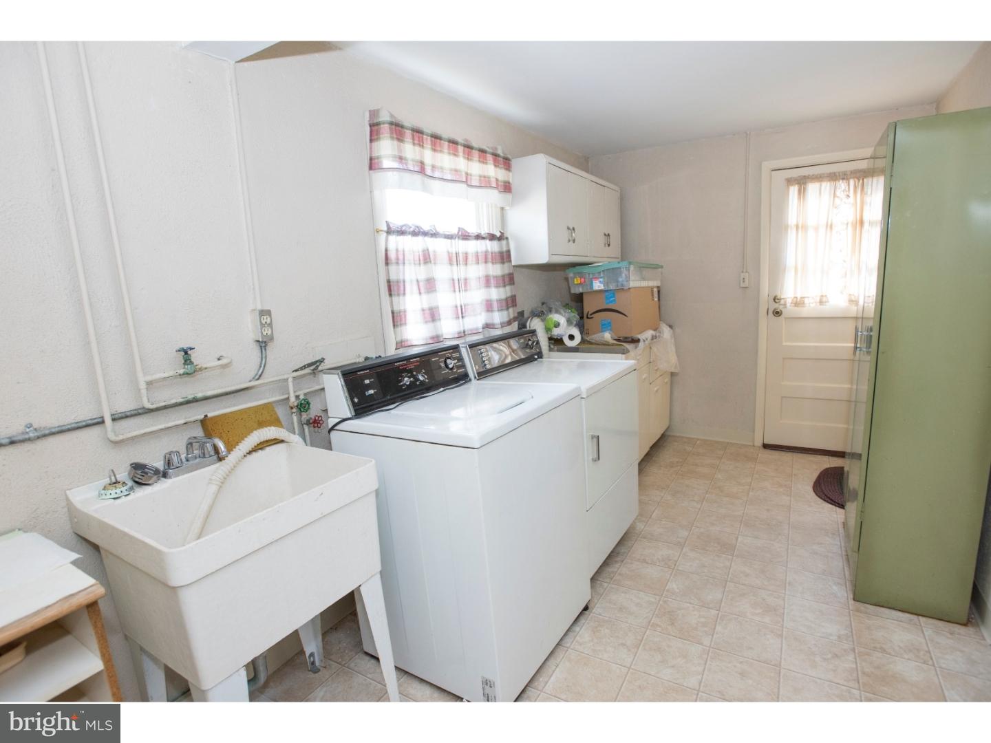 373 Ainslie Road Abington, PA 19006 - Photo 11 of 15 Gallery Image 11