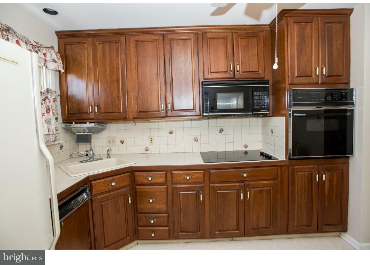 373 Ainslie Road Abington, PA 19006 - Photo 6 of 15 Gallery Image 6