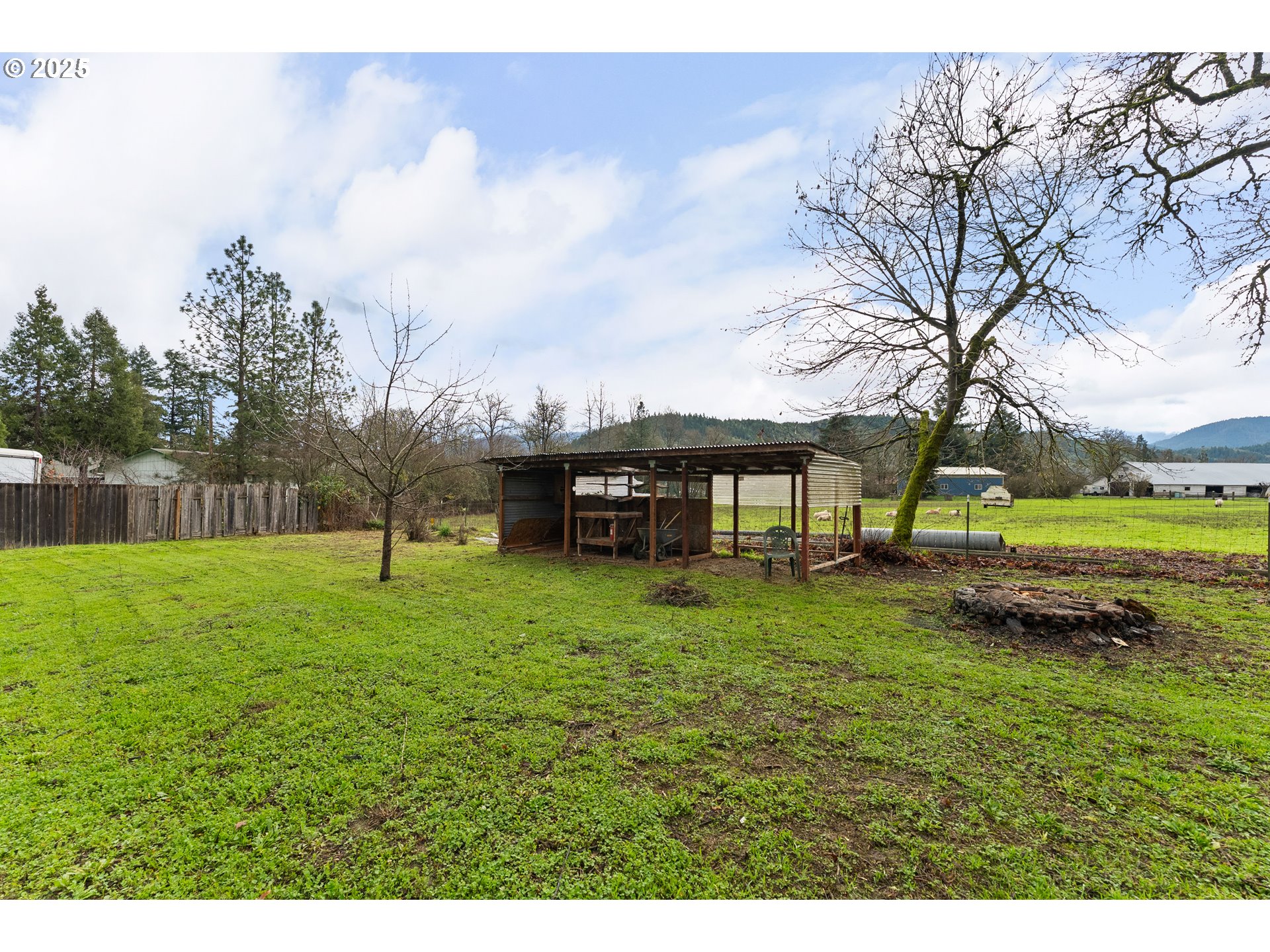 105 I Street Riddle, OR 97469 - Photo 32 of 42