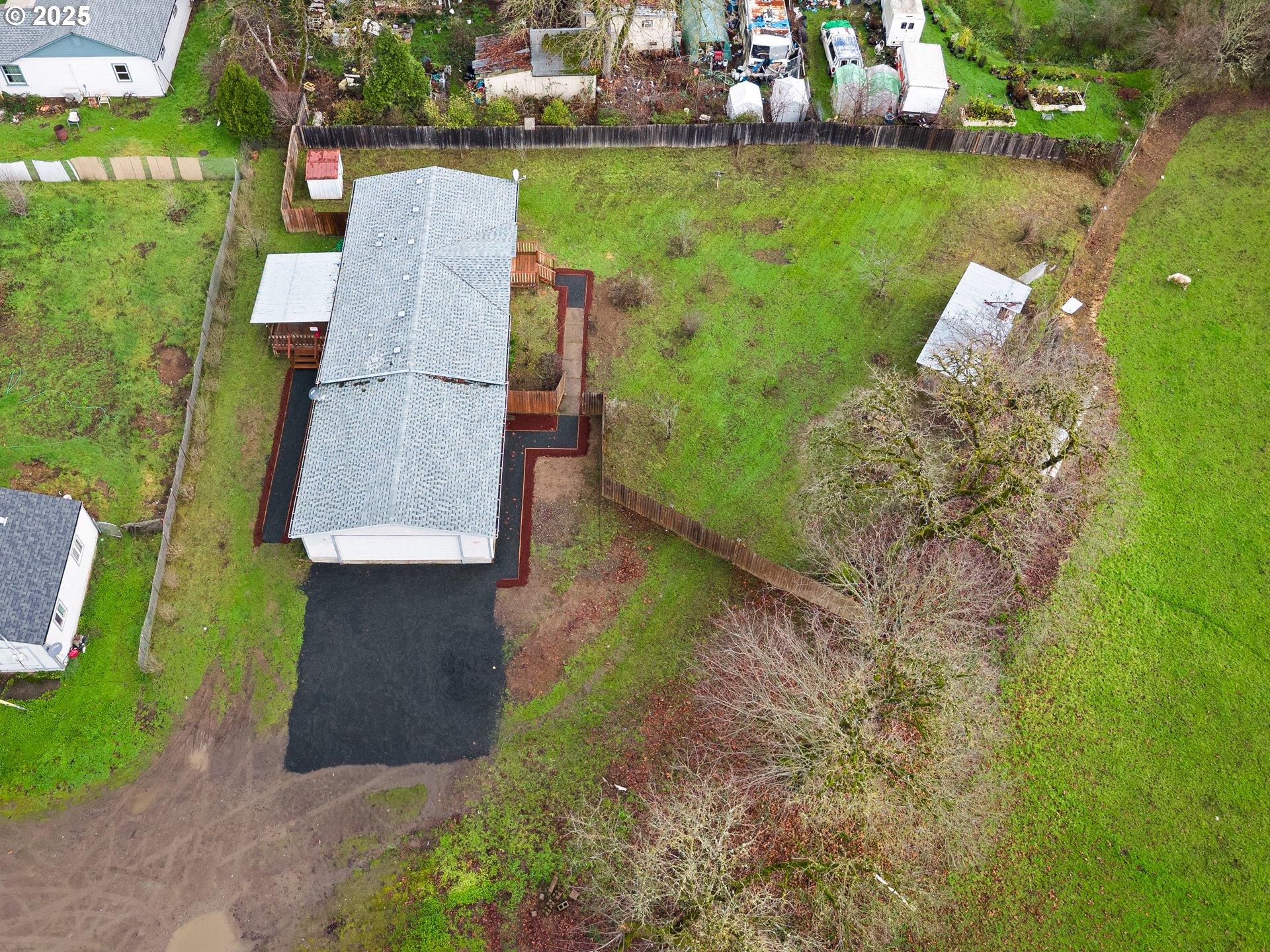 105 I Street Riddle, OR 97469 - Photo 33 of 42