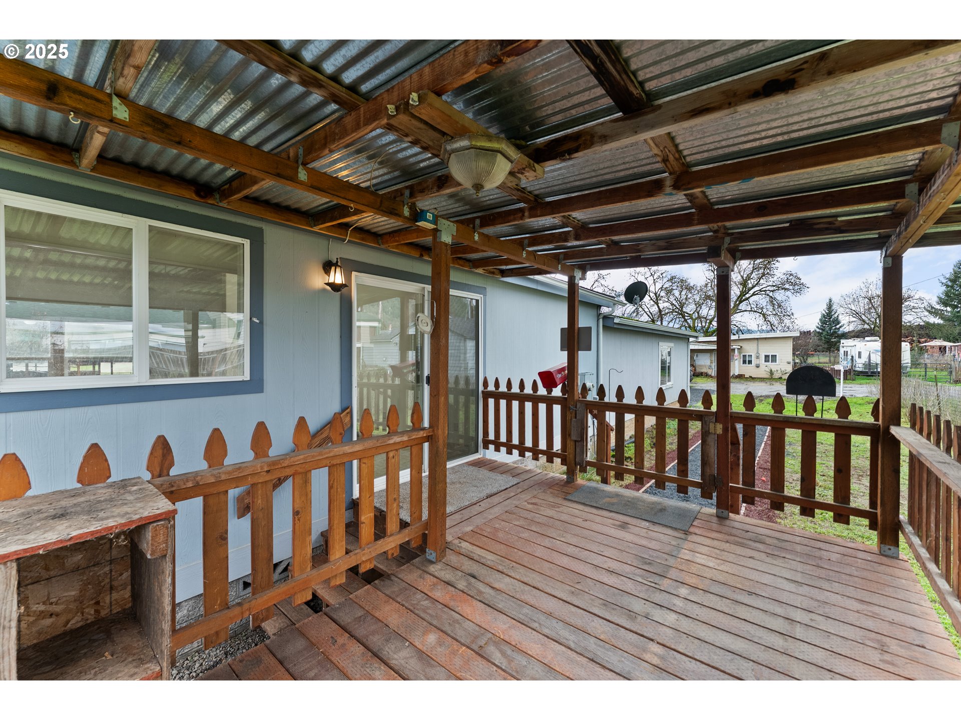 105 I Street Riddle, OR 97469 - Photo 6 of 42