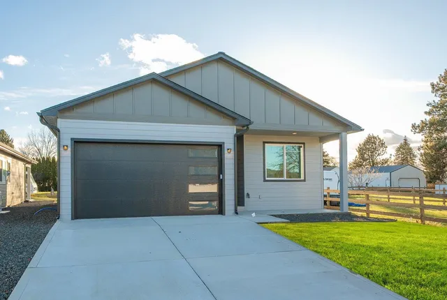 $429,900 | 18616 East Riverway Avenue, Spokane Valley, WA 99016