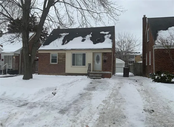 $1,500 | 315 Biltmore Street, Inkster, MI 48141