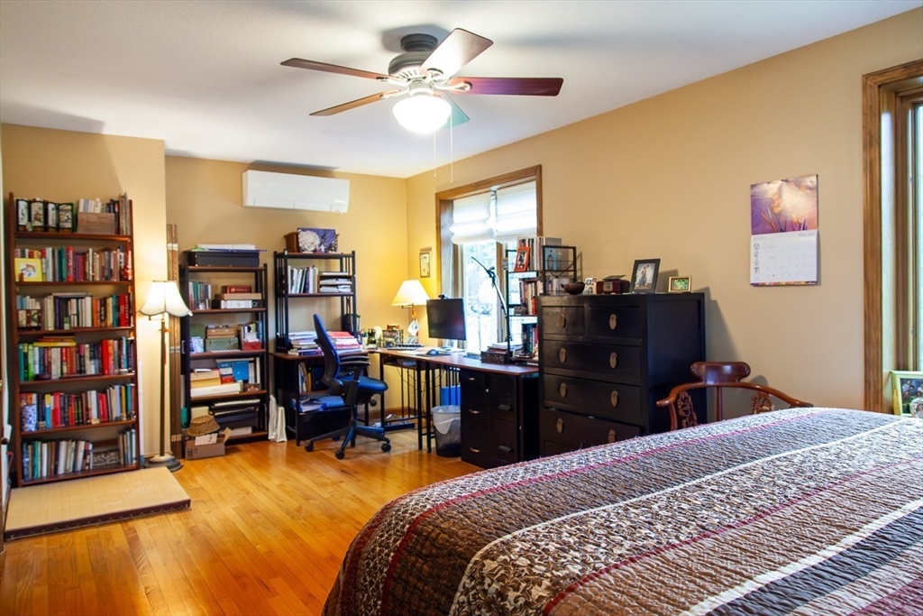 305 Strong Street Amherst, MA 01002 - Photo 26 of 29 Gallery Image 26