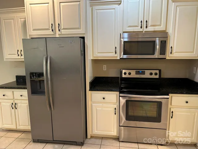 $465,000 | 207 Wagon Lane, Rutherfordton, NC 28139