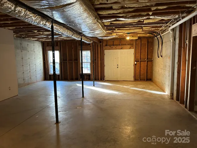 $465,000 | 207 Wagon Lane, Rutherfordton, NC 28139