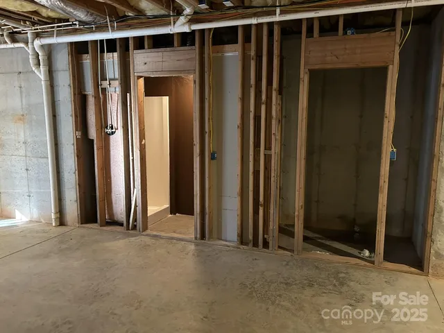 $465,000 | 207 Wagon Lane, Rutherfordton, NC 28139