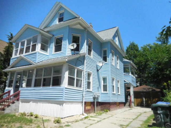 31 Daytona Street Springfield, MA 01108 - Photo 3 of 18 Gallery Image 3