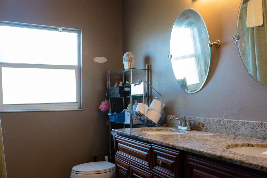 5339 Dixie Drive Naples, FL 34113 - Photo 12 of 16