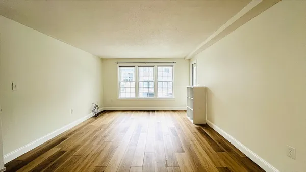 $2,150 | 18 Walden Drive, Unit 4, Natick, MA 01760