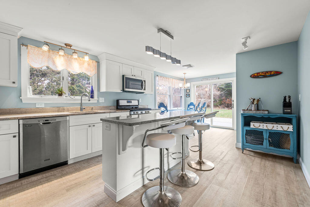 15 Highland Road Eastham, MA 02642 - Photo 2 of 40 15Highland-6