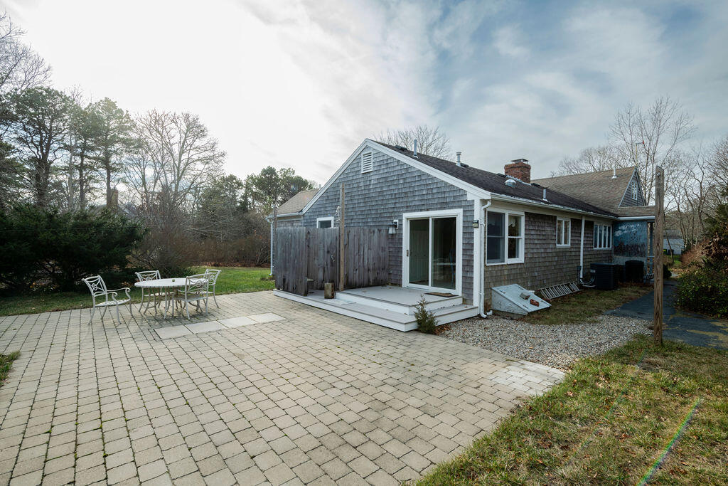 15 Highland Road Eastham, MA 02642 - Photo 34 of 40 15_Highland-13