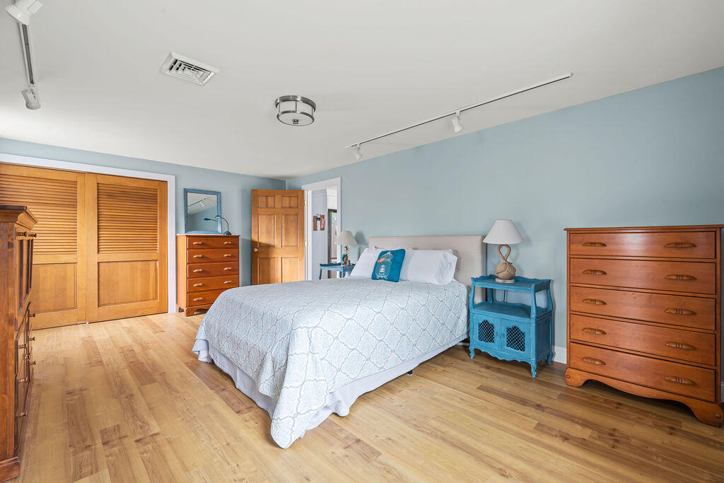15 Highland Road Eastham, MA 02642 - Photo 6 of 40 15Highland-10