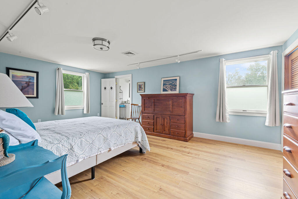 15 Highland Road Eastham, MA 02642 - Photo 7 of 40 15Highland-8