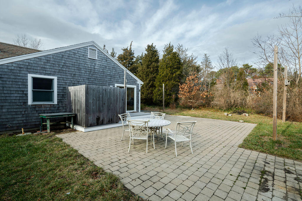 15 Highland Road Eastham, MA 02642 - Photo 10 of 40 15_Highland-14