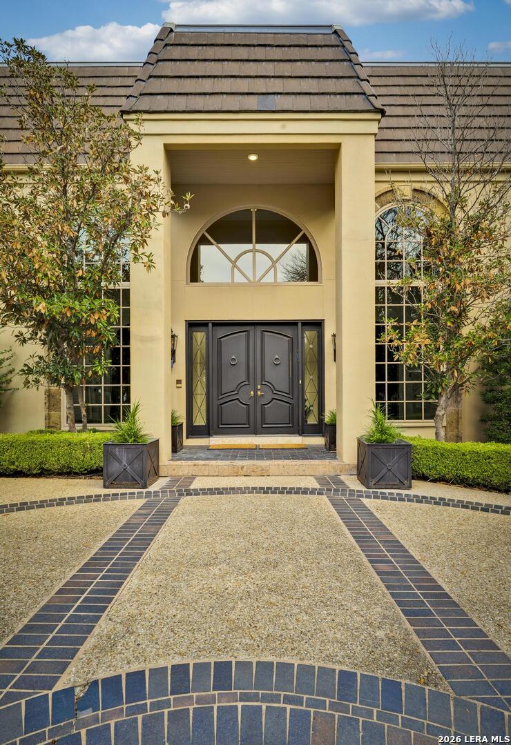 11748 Mill Rock Road San Antonio, TX 78230 - Photo 3 of 54