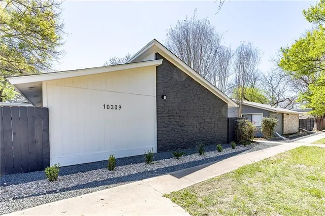$1,750 | 10309 Burmaster Lane, Unit A, Austin, TX 78750