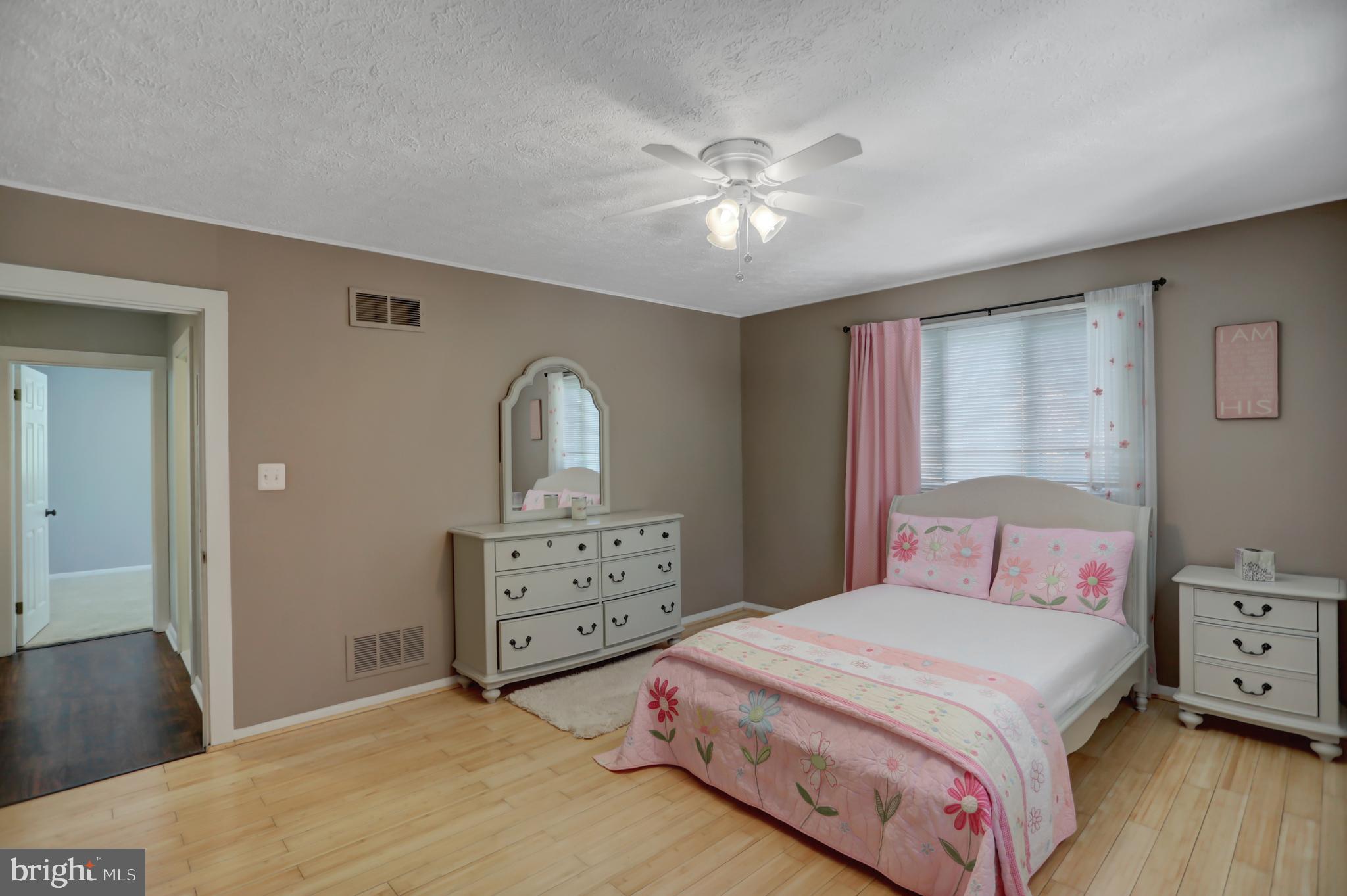 1162 Ridge Road Pylesville, MD 21132 - Photo 15 of 49 2nd bedroom, view 2