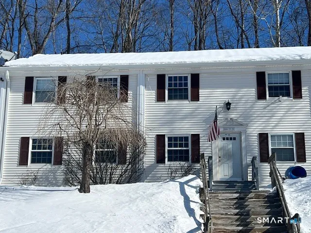 $200,000 | 29 Canterbury Arms, Unit 29, New Milford, CT 06776