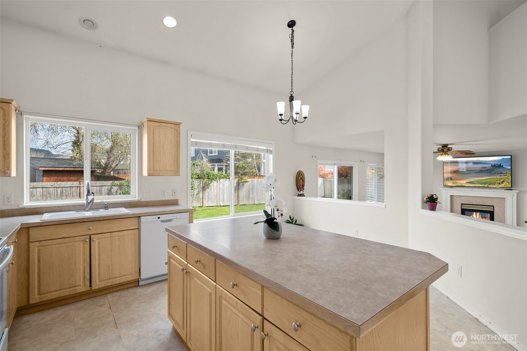 530 Hackmann Street Buckley, WA 98321 - Photo 17 of 37