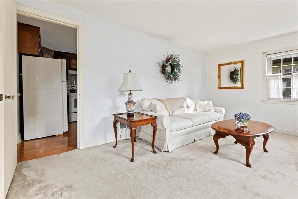 2 Kirkland Road Peabody, MA 01960 - Photo 5 of 21 Gallery Image 5
