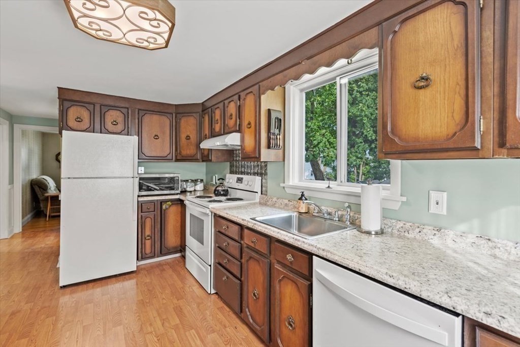 2 Kirkland Road Peabody, MA 01960 - Photo 6 of 21 Gallery Image 6