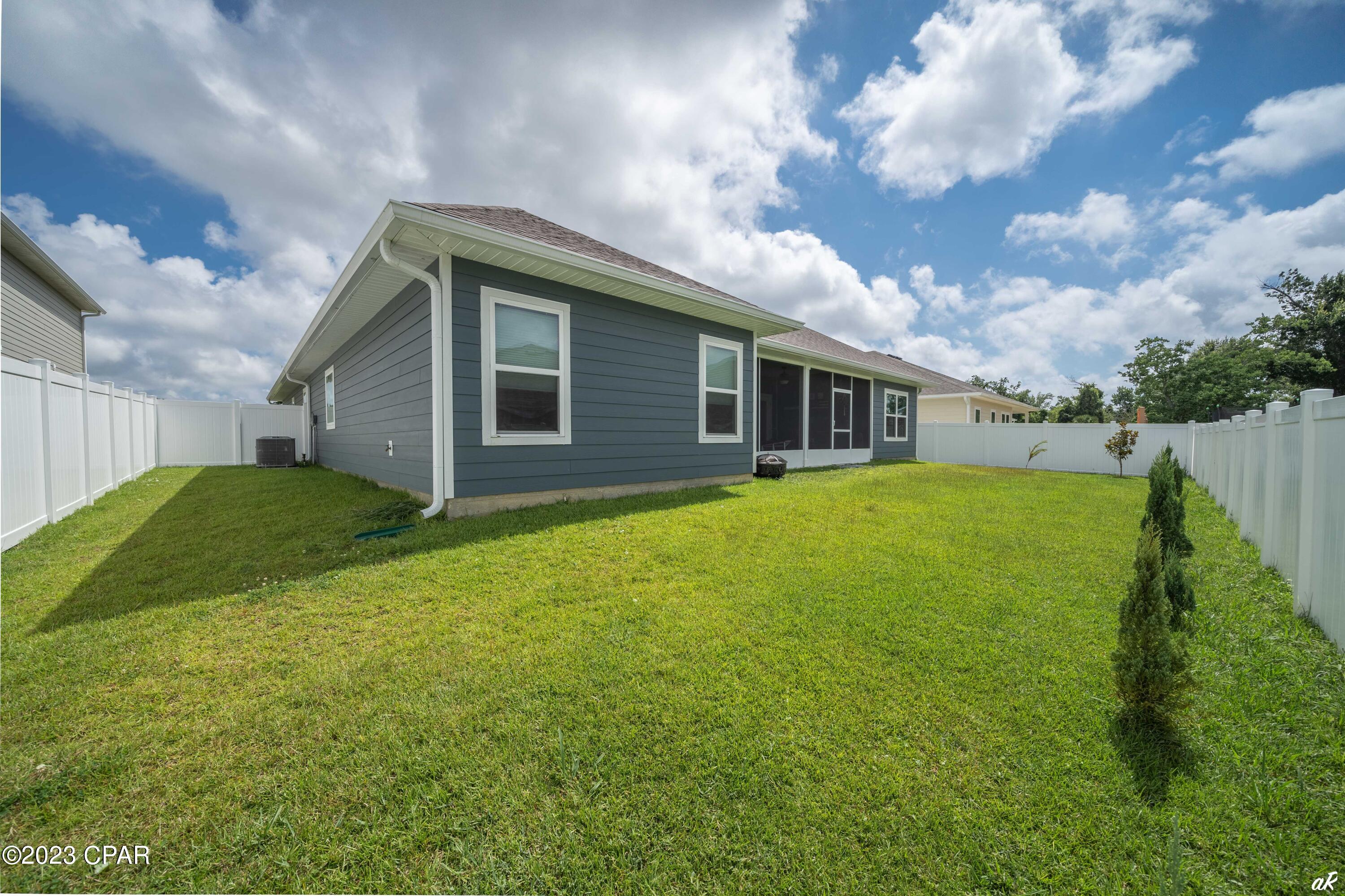 145 Martingale Loop Lynn Haven, FL 32444 - Photo 32 of 38