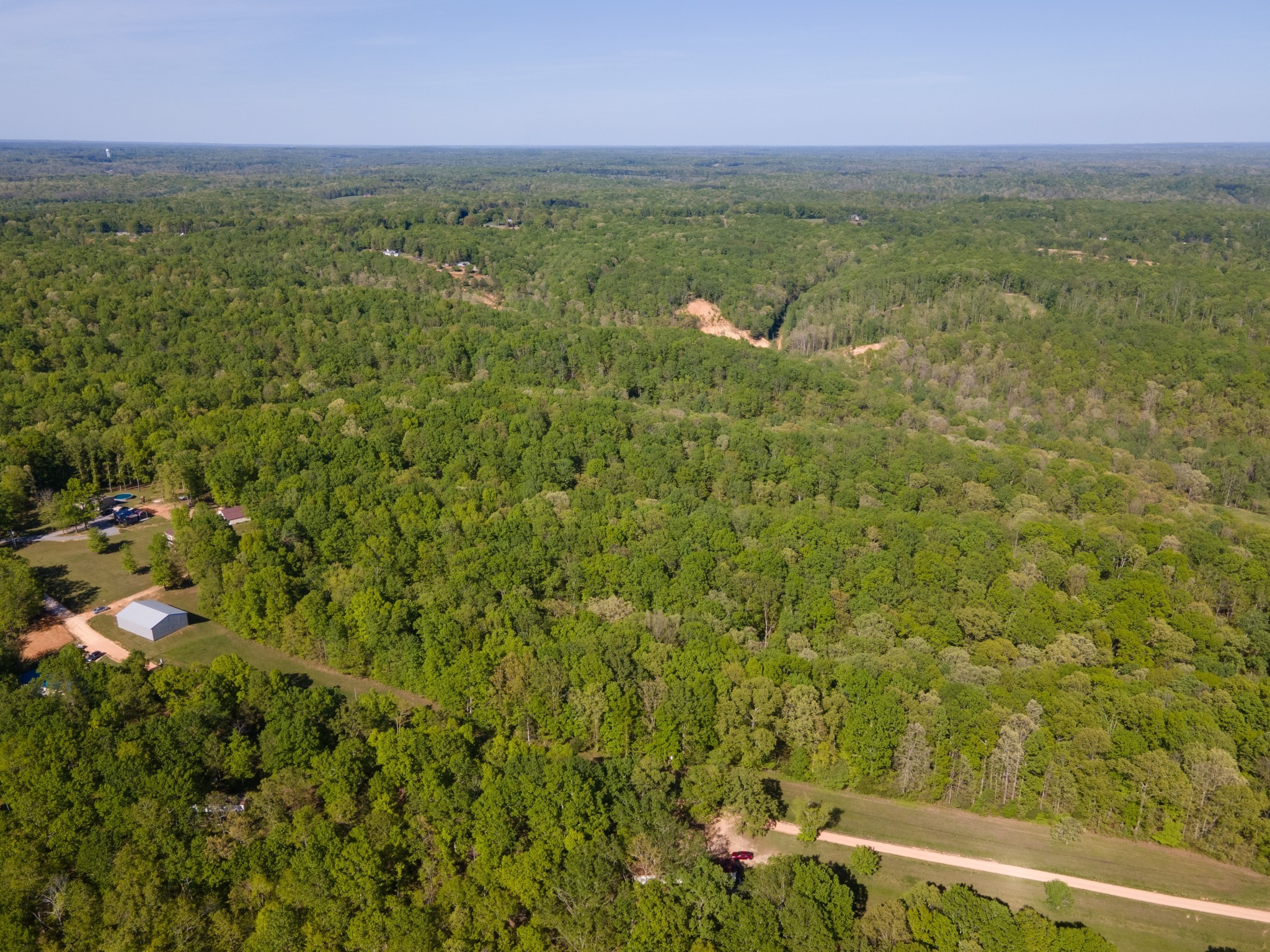 5147 Spears Road Centerville, TN 37033 - Photo 38 of 40 a view of a lake with a city