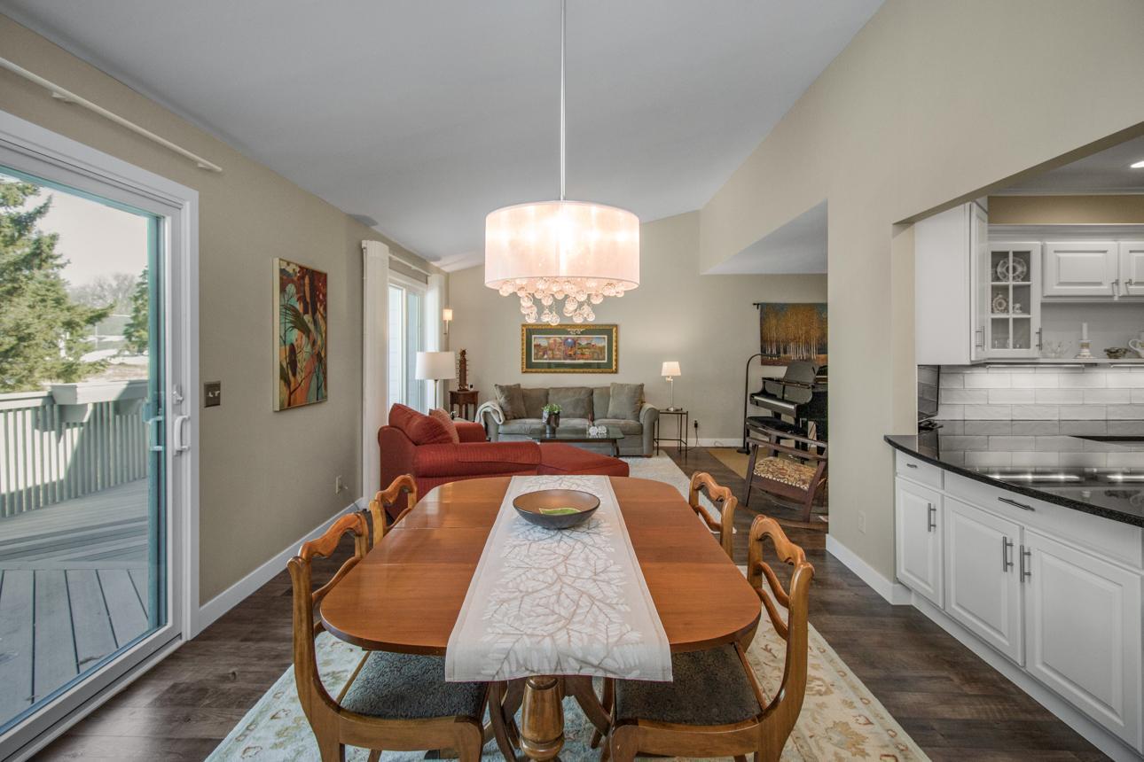 8262 Kingslee Road Bloomington, MN 55438 - Photo 11 of 38 Gallery Image 11