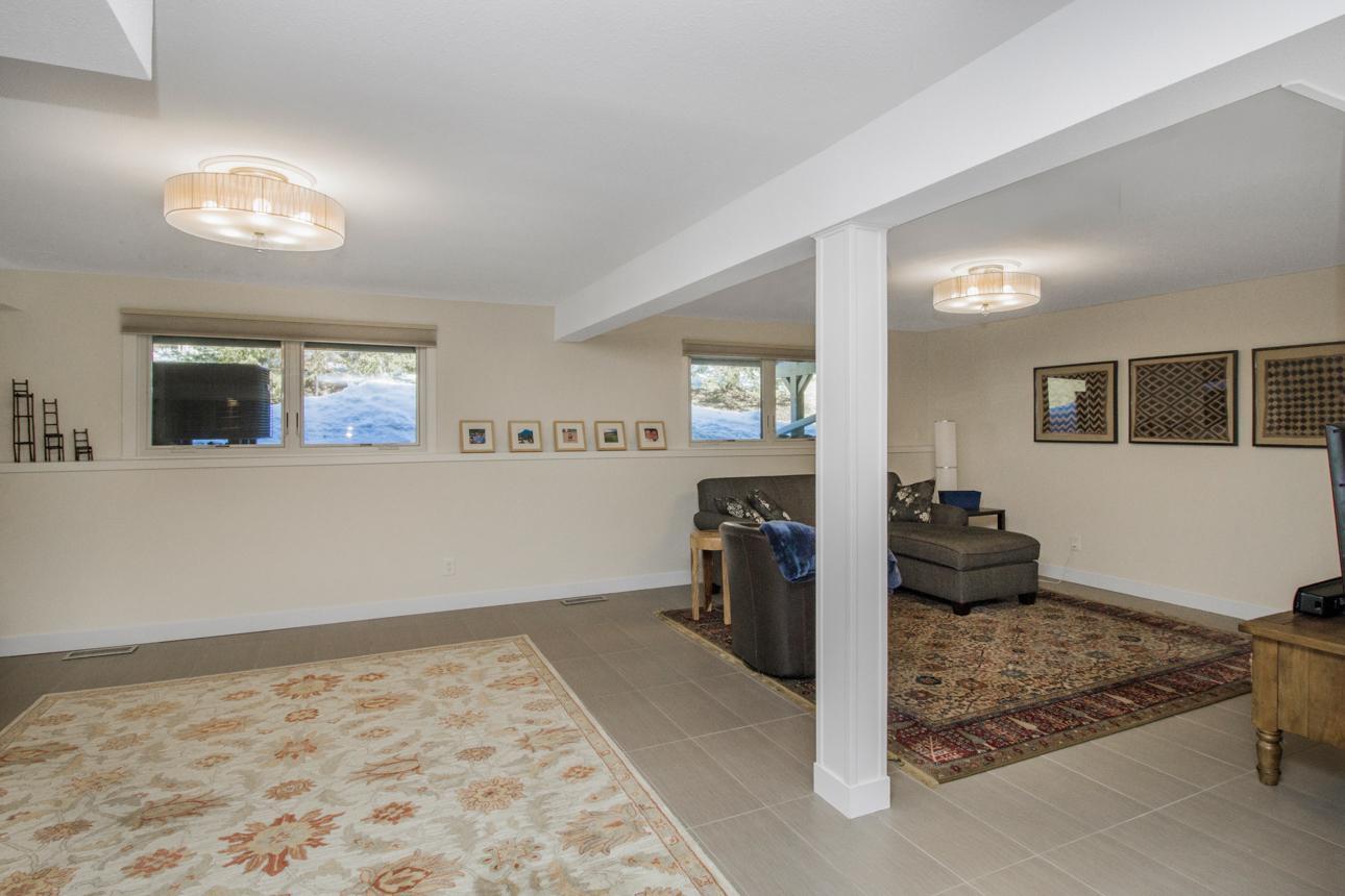 8262 Kingslee Road Bloomington, MN 55438 - Photo 29 of 38 Gallery Image 29