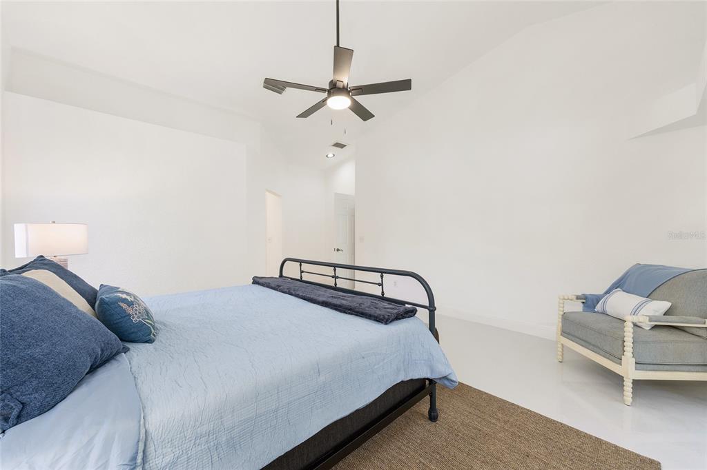 10043 Southwest 202nd Circle Dunnellon, FL 34431 - Photo 21 of 68