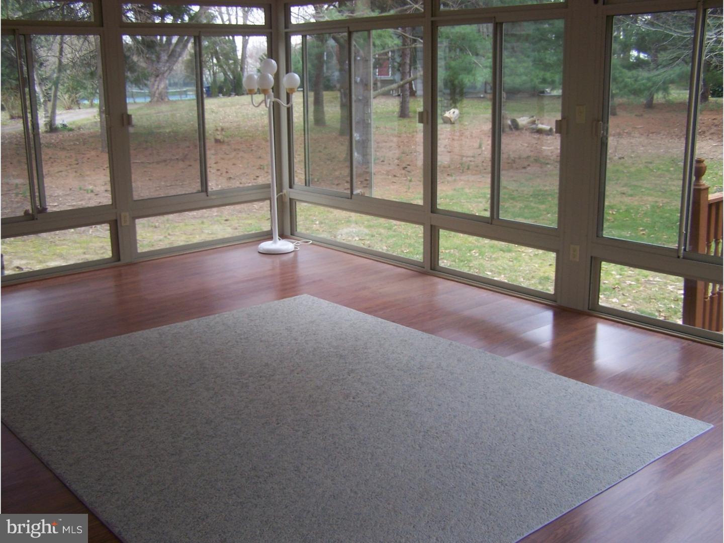 95 Mansfield Road East Columbus, NJ 08022 - Photo 11 of 25 Sun Room