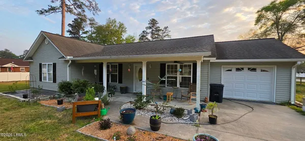 $219,500 | 705 Holly Street West, Hampton, SC 29924
