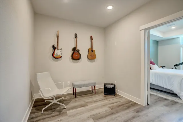 a view of livingroom with furniture and window
