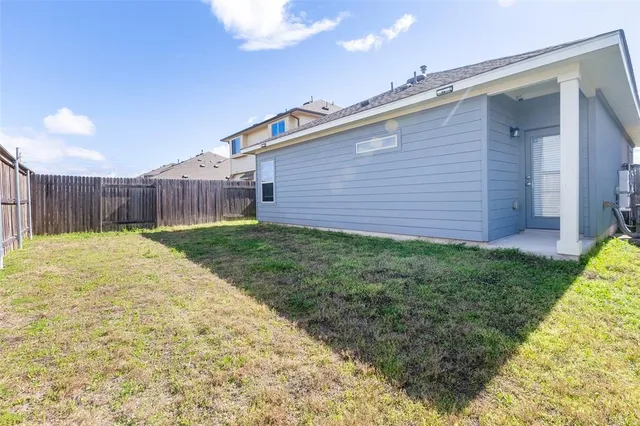 $275,000 | 658 Nautical Loop, Kyle, TX 78640