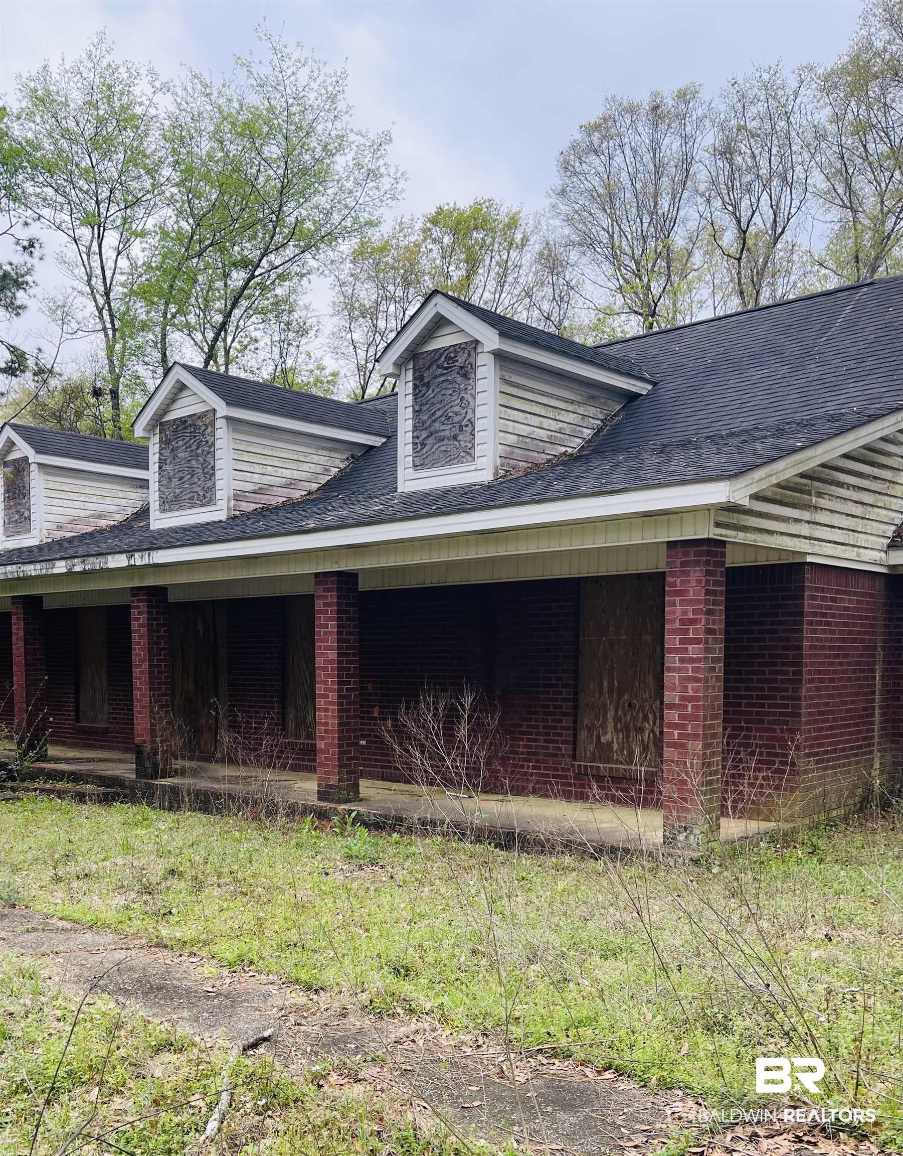 4125 West Markris Circle Eight Mile, AL 36613 - Photo 3 of 4