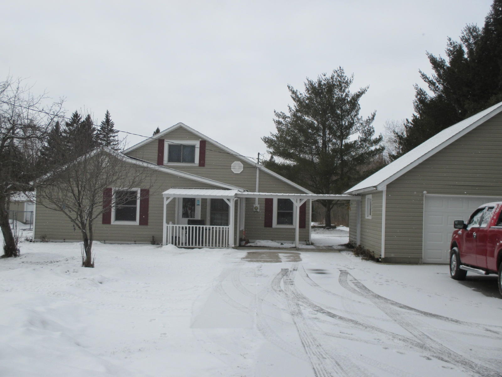5678 Cathro Road Alpena, MI 49707 - Photo 1 of 8 Gallery Image 1
