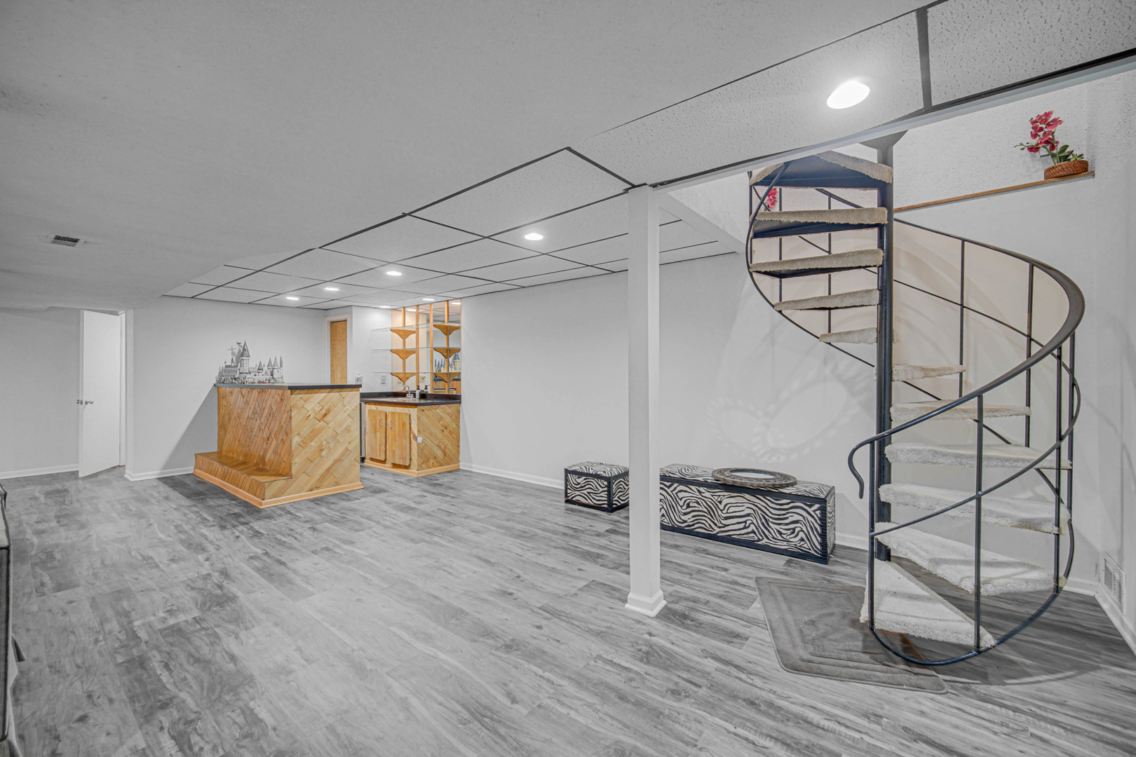 933 Shambliss Lane Buffalo Grove, IL 60089 - Photo 8 of 29 a view of a room with wooden floor door and windows