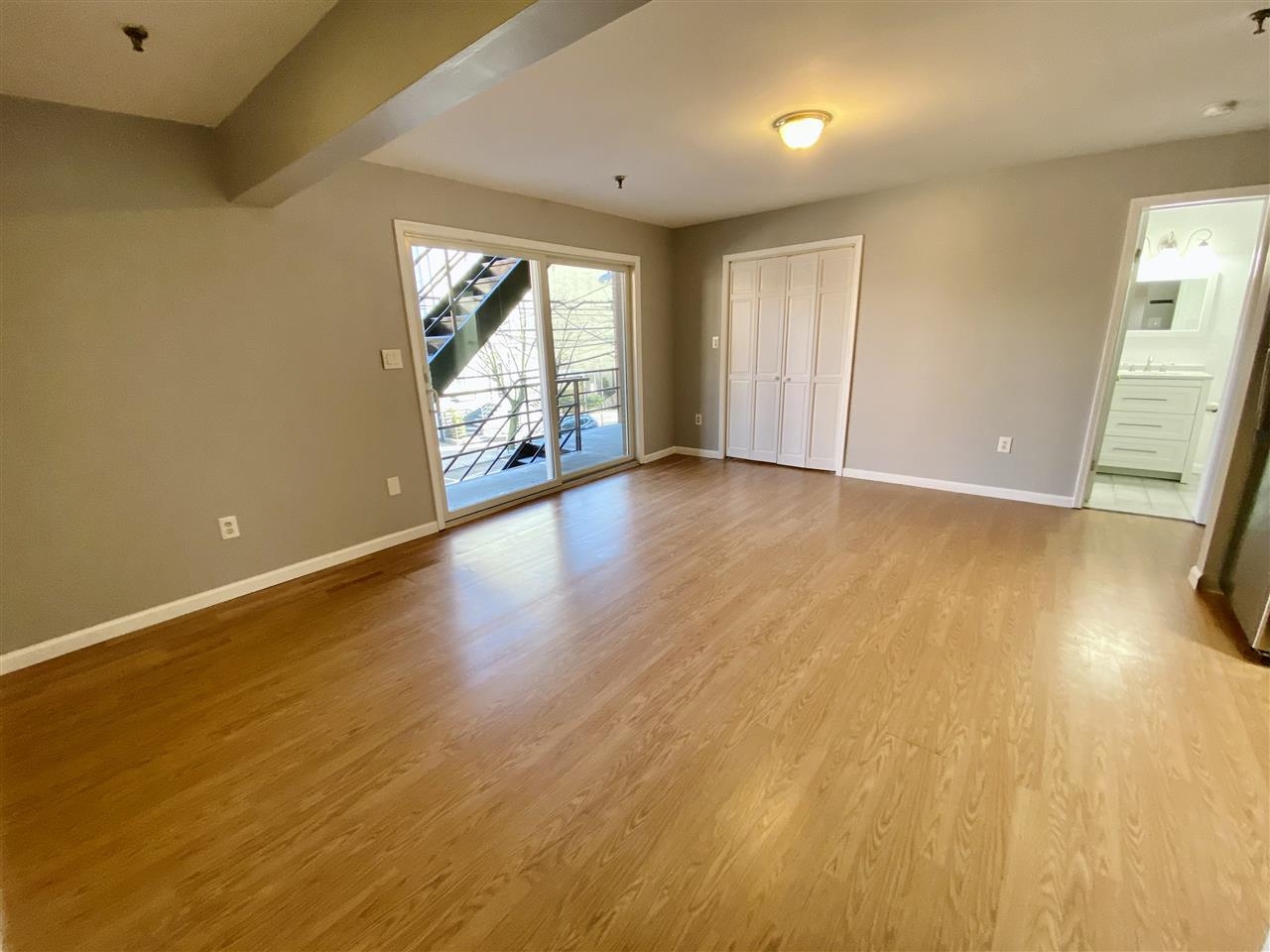 130 Madison Street, Unit 3 Hoboken, NJ 07030 - Photo 8 of 11