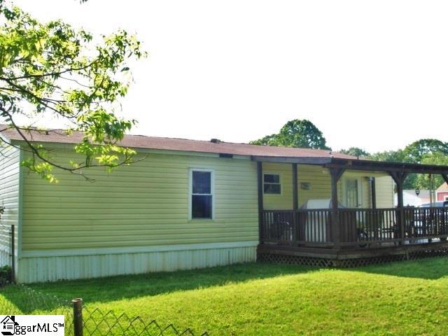 527 Hamby Road Honea Path, SC 29654 - Photo 3 of 13