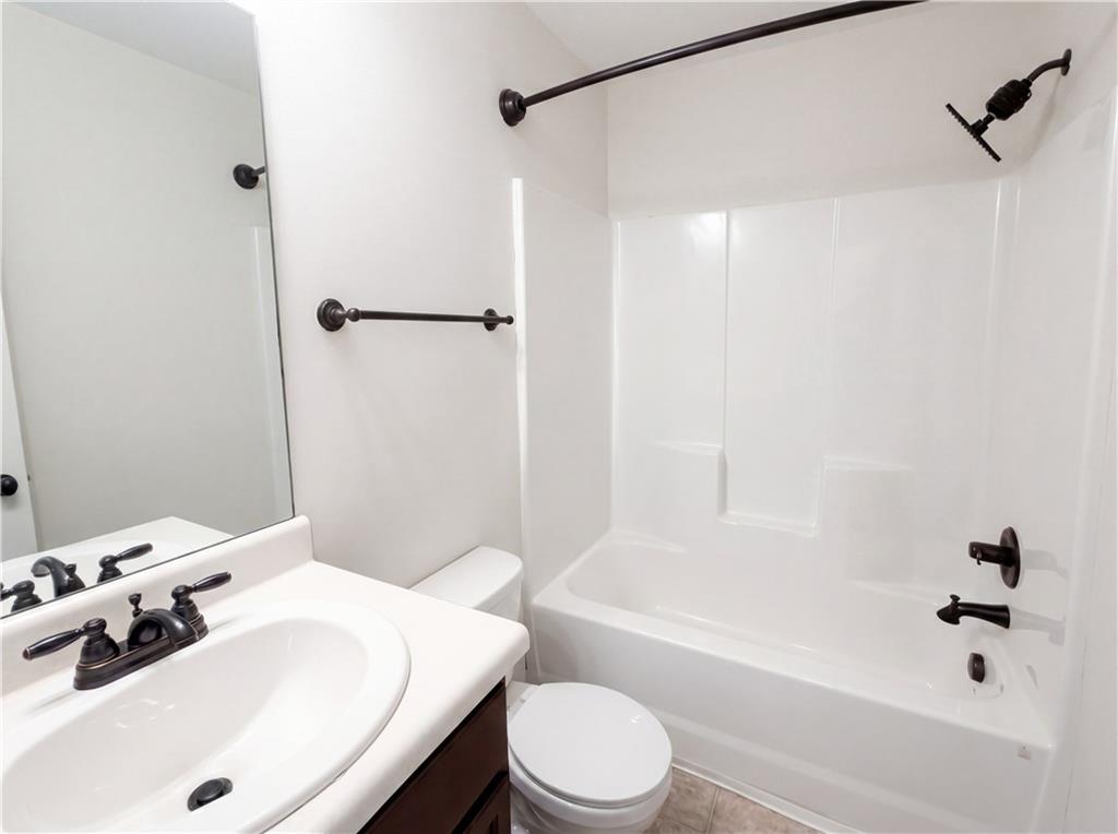 271 Stanebrook Court Jackson, GA 30233 - Photo 17 of 24