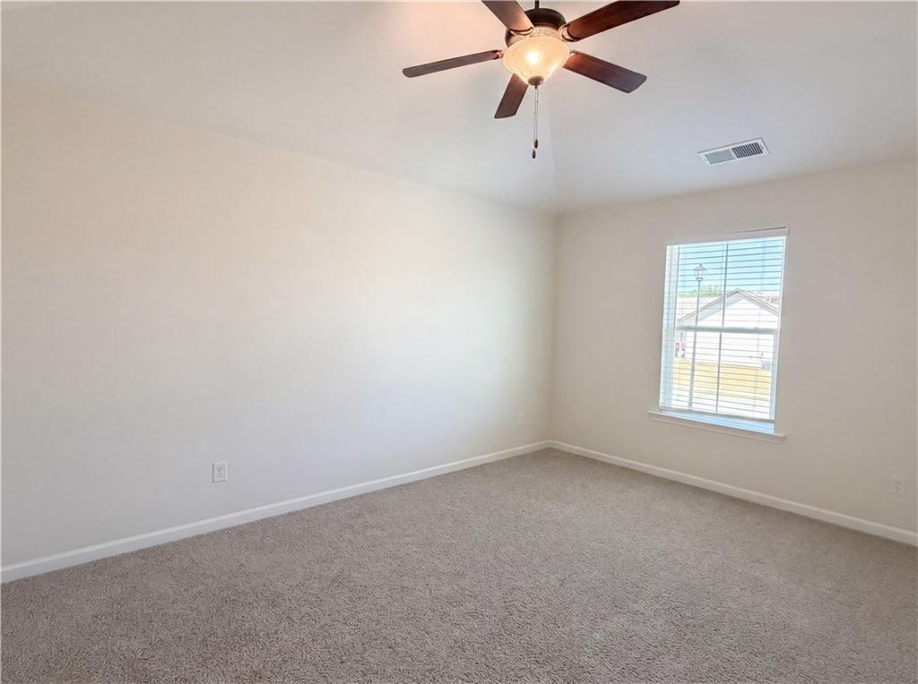 271 Stanebrook Court Jackson, GA 30233 - Photo 4 of 24