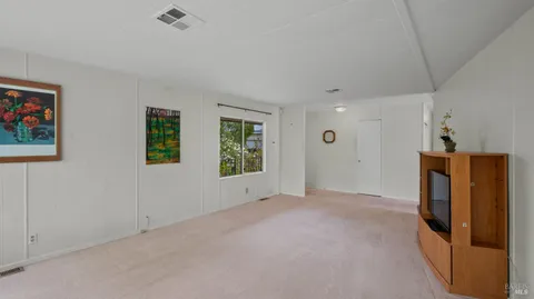 $199,000 | 800 Las Palmas Avenue, Novato, CA 94949