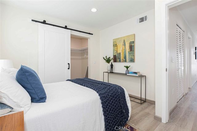 $5,195 | 4511 Russell Avenue, Los Feliz, CA 90027