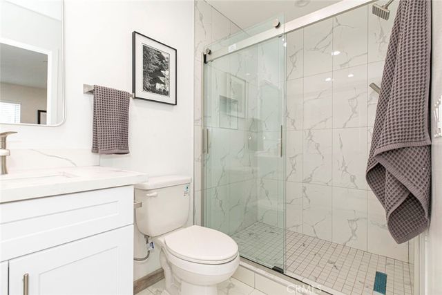 $5,195 | 4511 Russell Avenue, Los Feliz, CA 90027