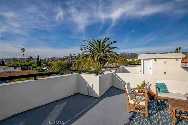 $5,195 | 4511 Russell Avenue, Los Feliz, CA 90027