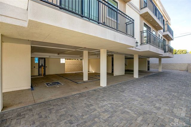 $5,195 | 4511 Russell Avenue, Los Feliz, CA 90027