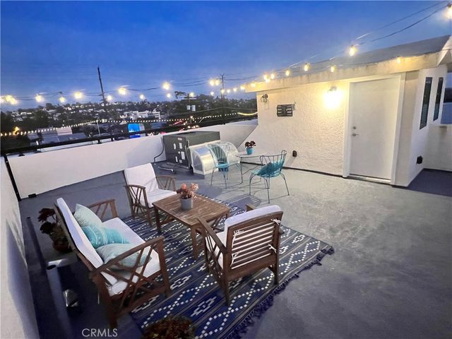 $5,195 | 4511 Russell Avenue, Los Feliz, CA 90027